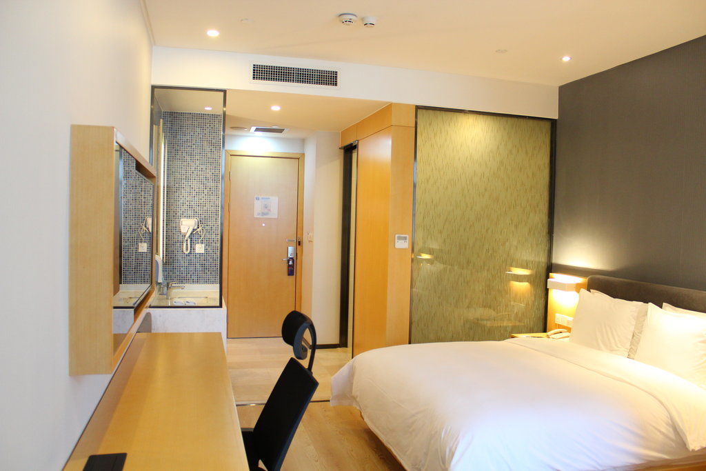 Holiday Inn Express - Jinan Exhibition Center, An Ihg Hotel Εξωτερικό φωτογραφία