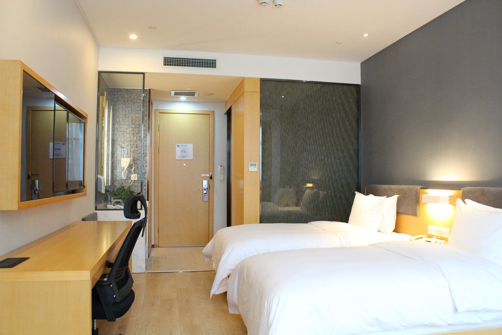 Holiday Inn Express - Jinan Exhibition Center, An Ihg Hotel Εξωτερικό φωτογραφία